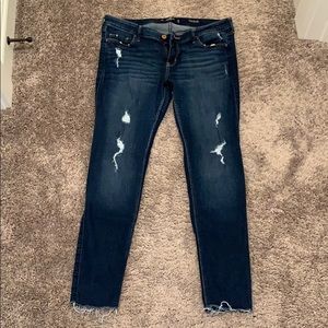 Hollister Low-Rise Super Skinny Jeans